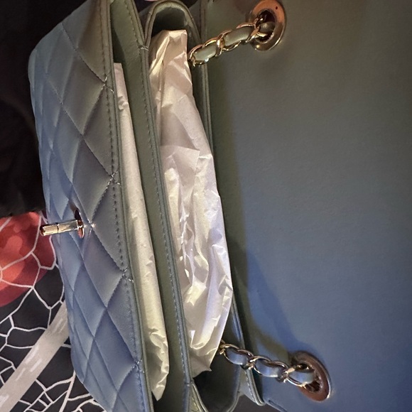 Chanel Small Trendy CC-Never used - Picture 6 of 9